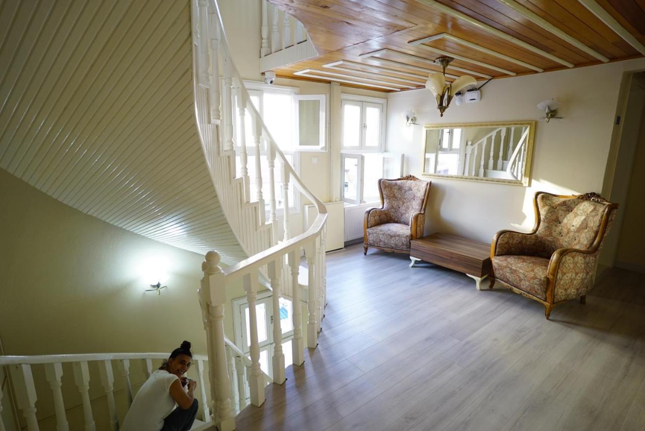 Lafontaine Konak Otel Mudanya Esterno foto